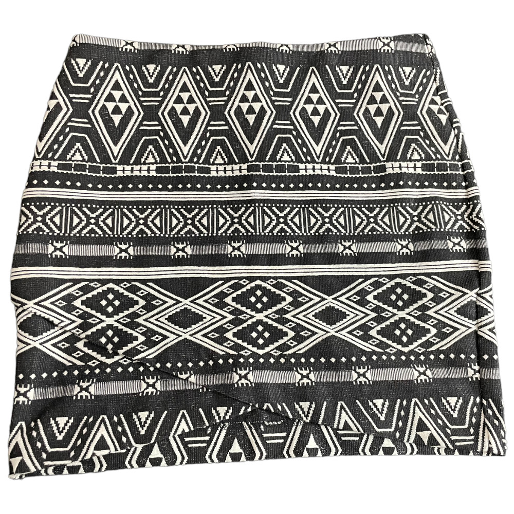 H&M Mini Skirt White & Black Size Small NWT
